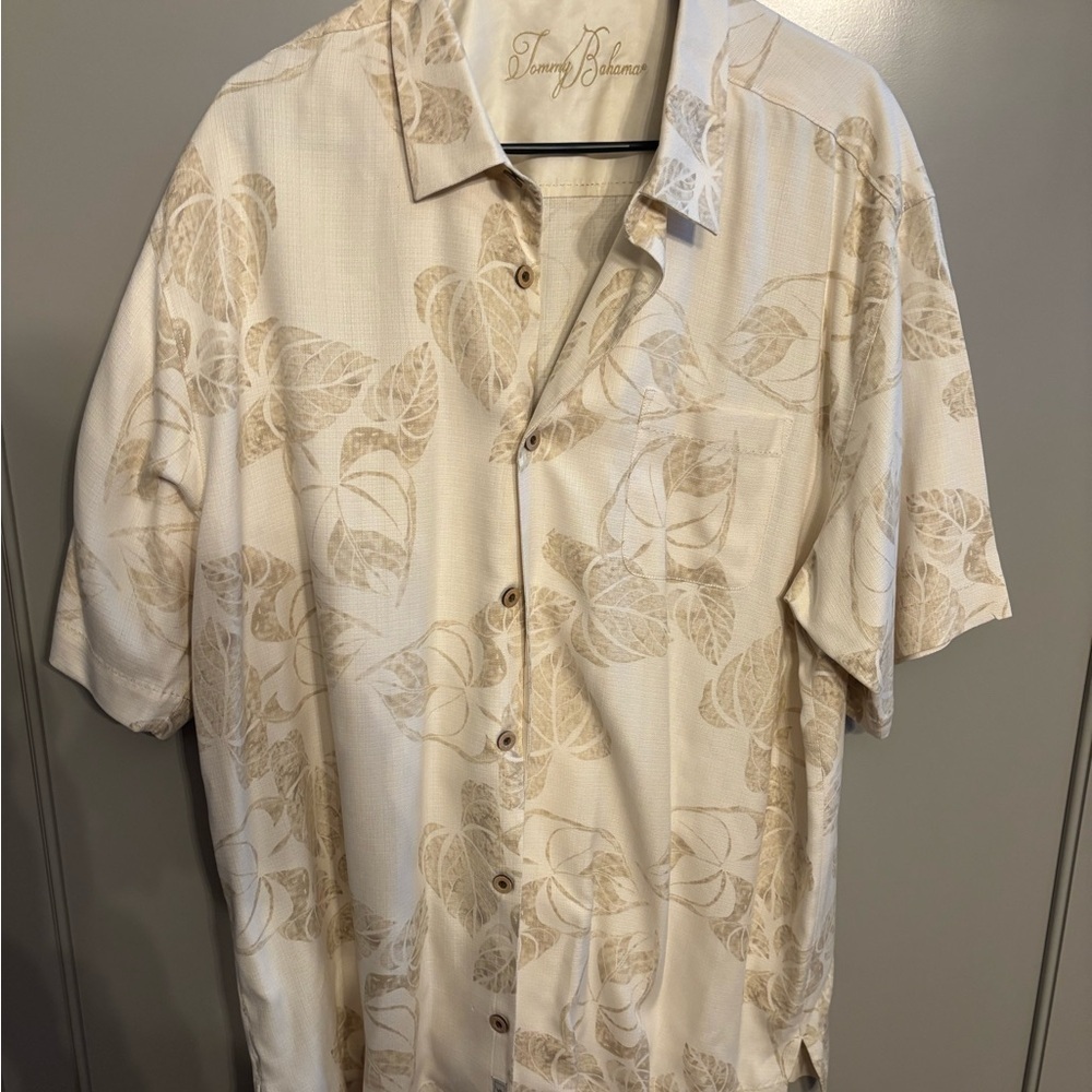Tommy Bahama Cream Leaf Print Men's Shirt 100%silk XL